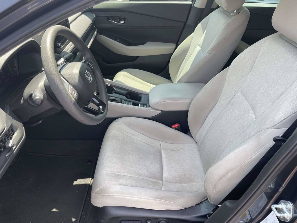 Used 2024 Honda Accord EX image 13