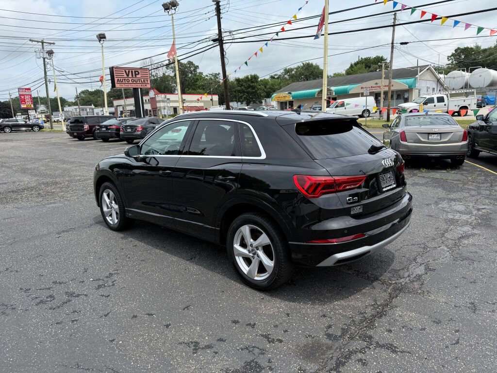 Used 2020 Audi Q3 2.0T Premium Plus image 3