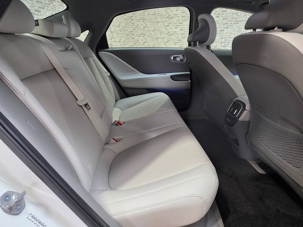 Certified 2025 Hyundai Ioniq 6 SEL image 14