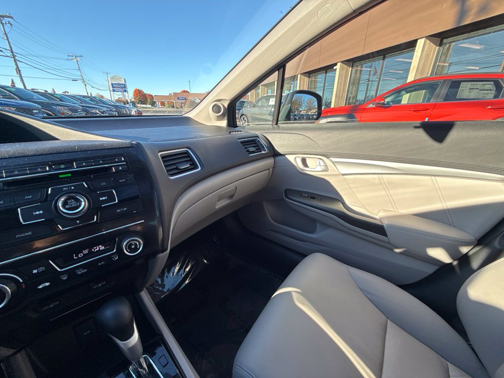 Used 2013 Honda Civic EX-L image 25
