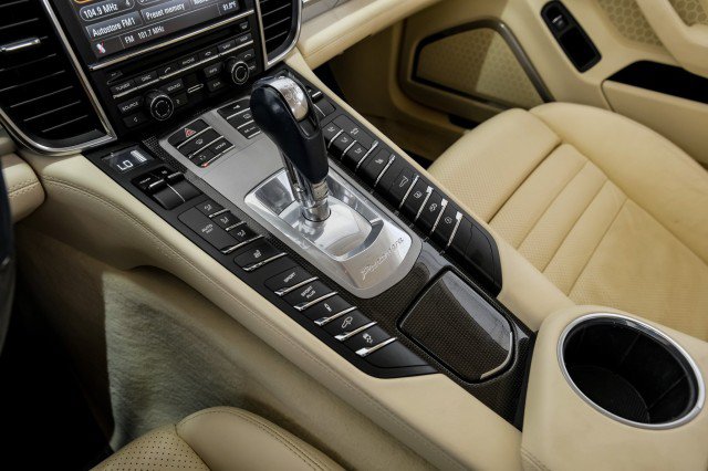 Used 2010 Porsche Panamera Turbo AWD/4WD image 24