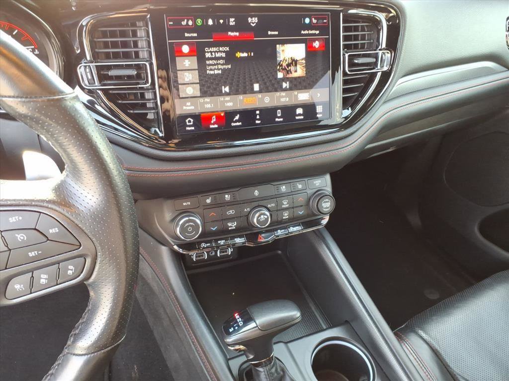 Used 2024 Dodge Durango GT AWD/4WD image 23