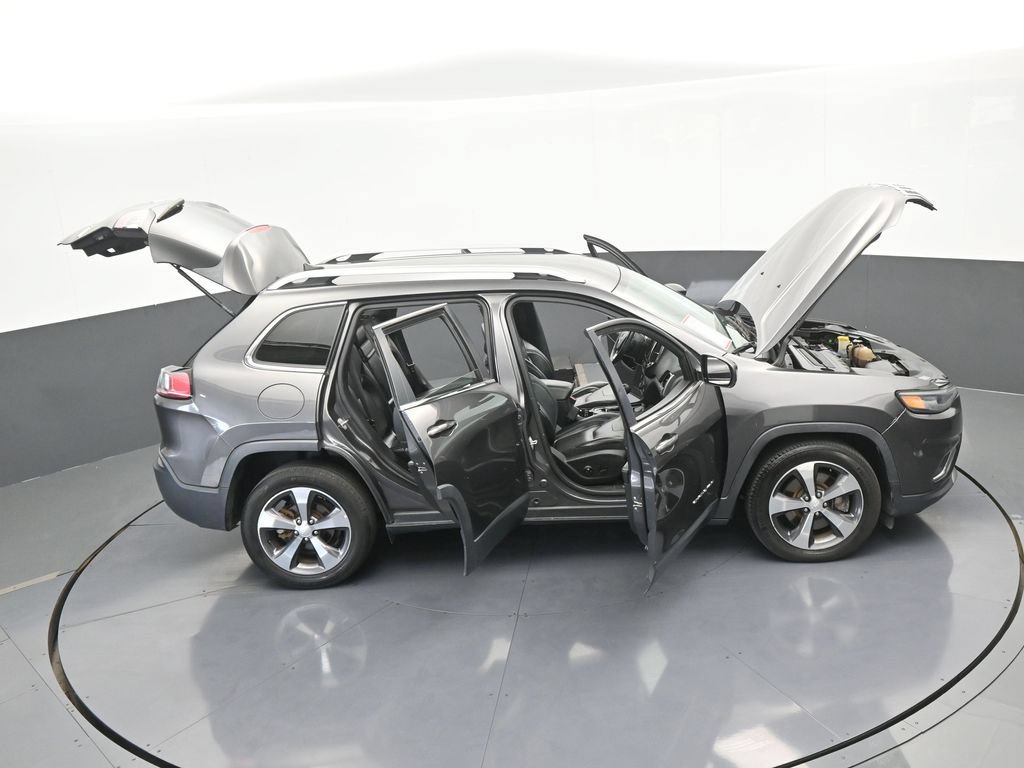 Used 2019 Jeep Cherokee Limited FWD image 67