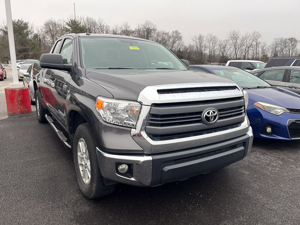 Used 2015 Toyota Tundra SR5 w/ SR5 Upgrade Package