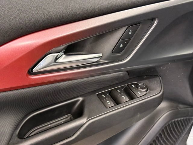 New 2026 Chevrolet Equinox EV RS FWD image 17