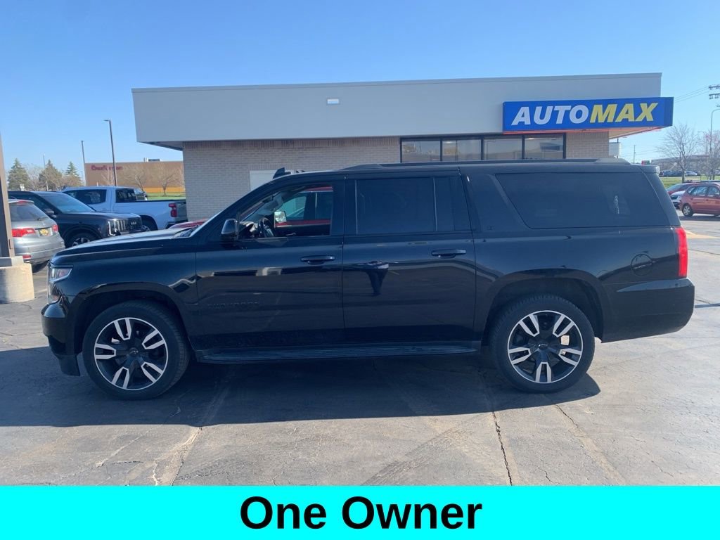 Used 2019 Chevrolet Suburban LT AWD/4WD image 1
