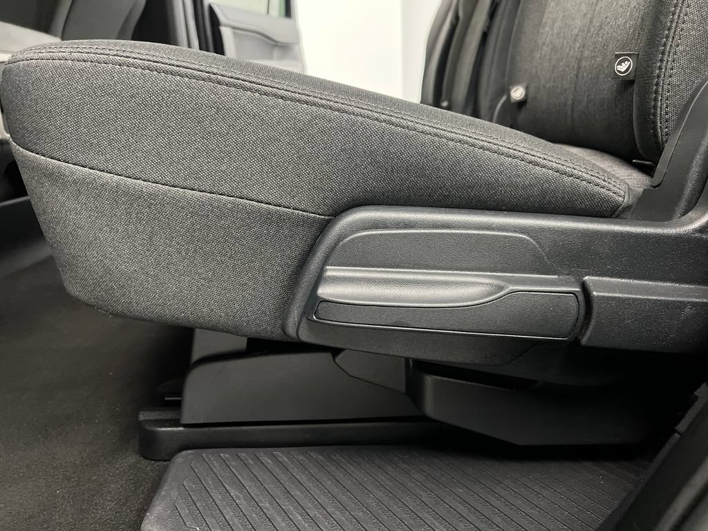 Used 2024 Ford Expedition XLT RWD image 18