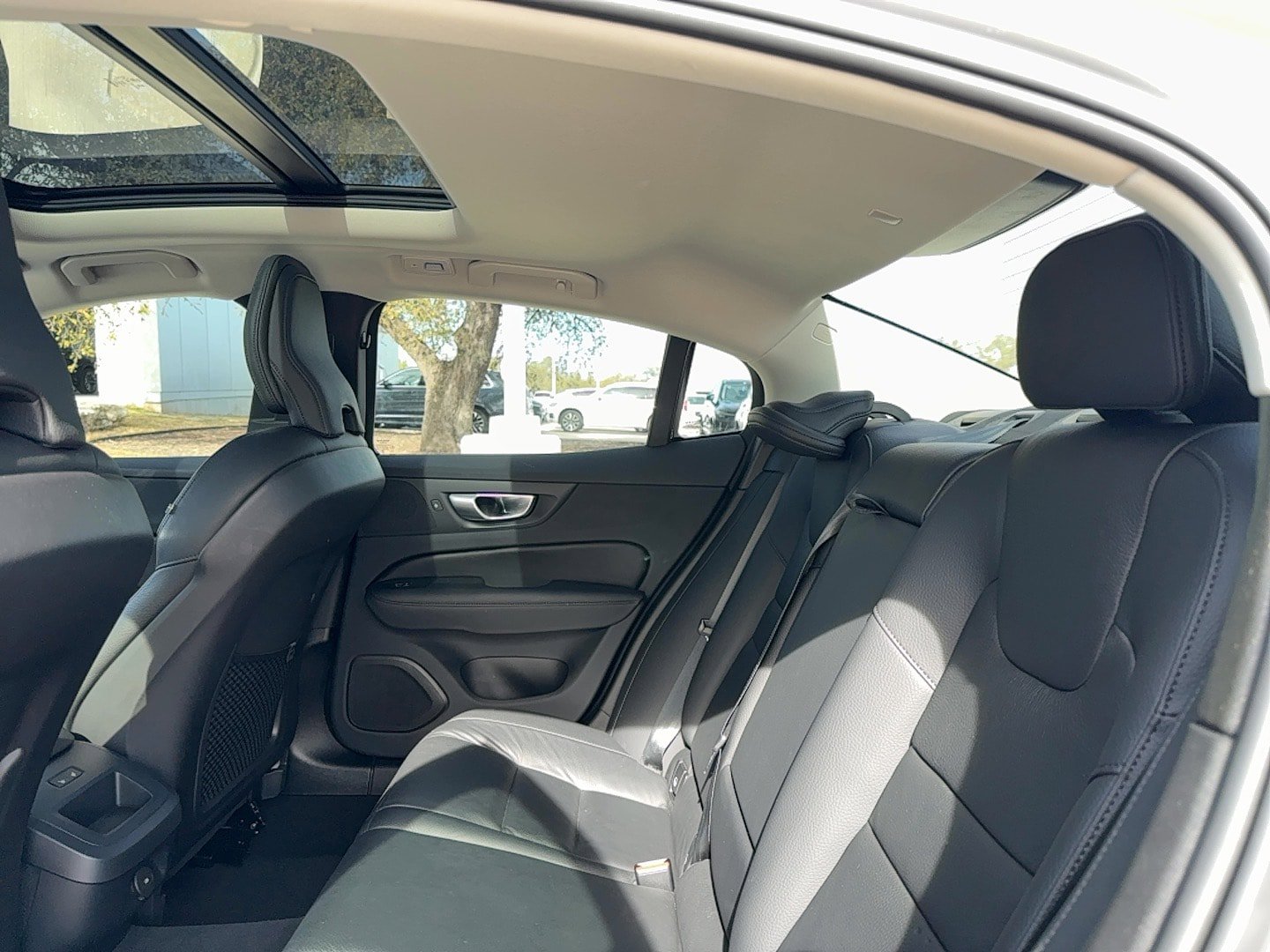 Certified 2024 Volvo S60 B5 Plus image 16