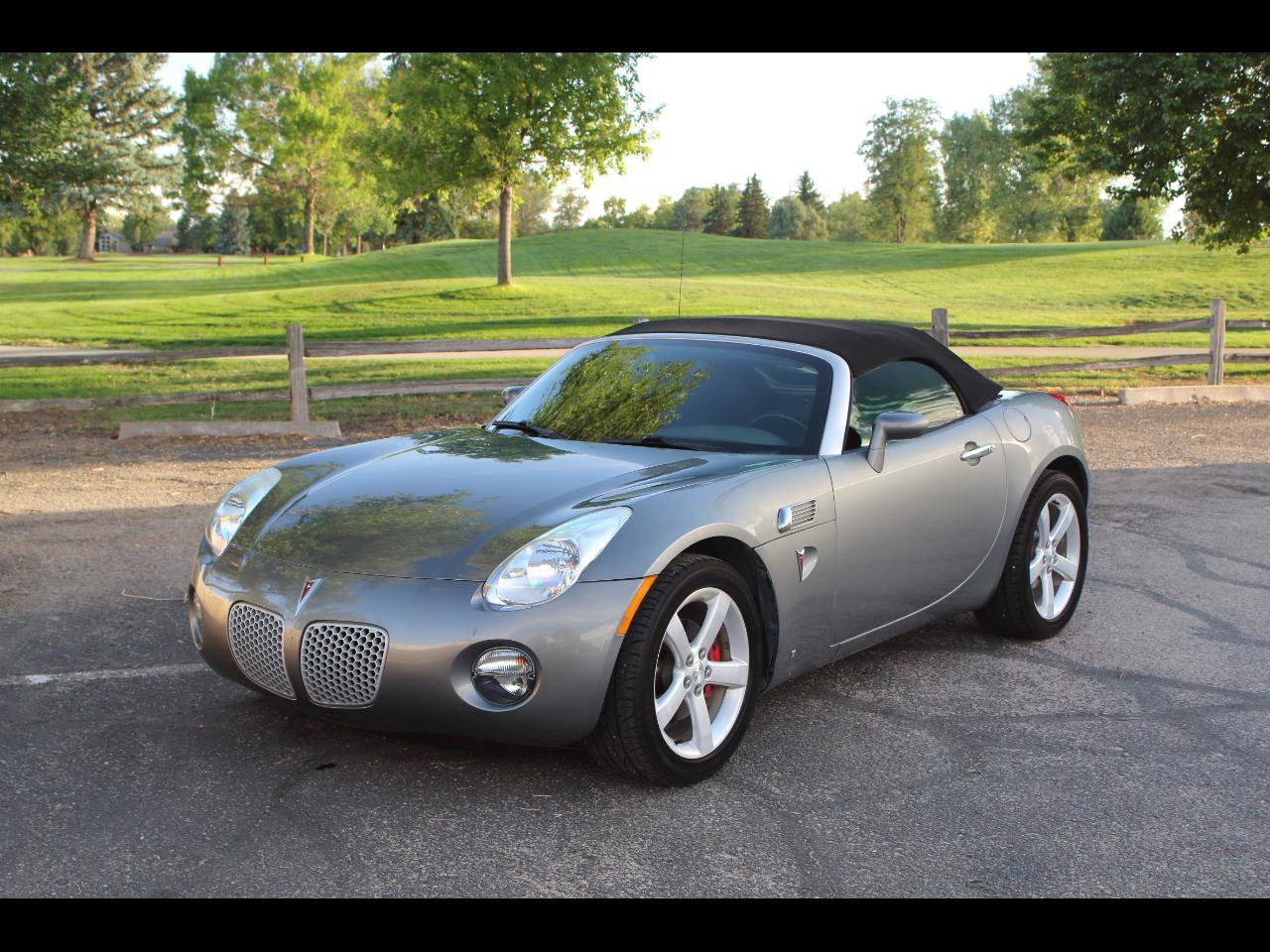 Used 2007 Pontiac Solstice Convertible w/ Premium Package