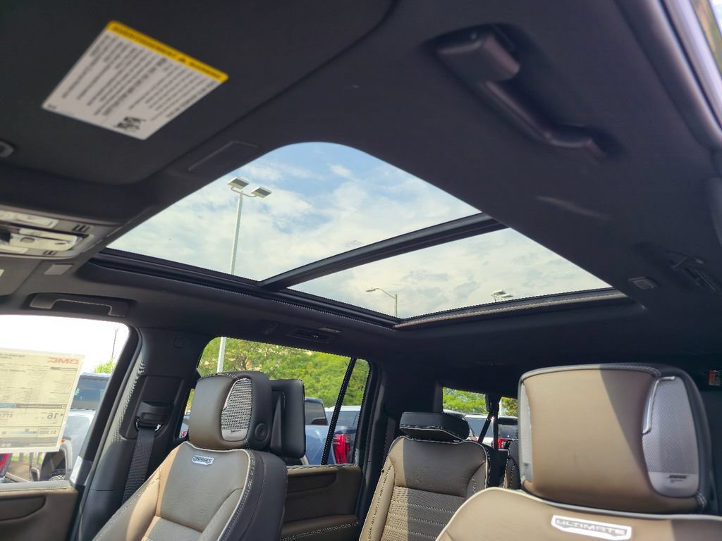 New 2026 GMC Yukon XL Denali Ultimate AWD/4WD image 20