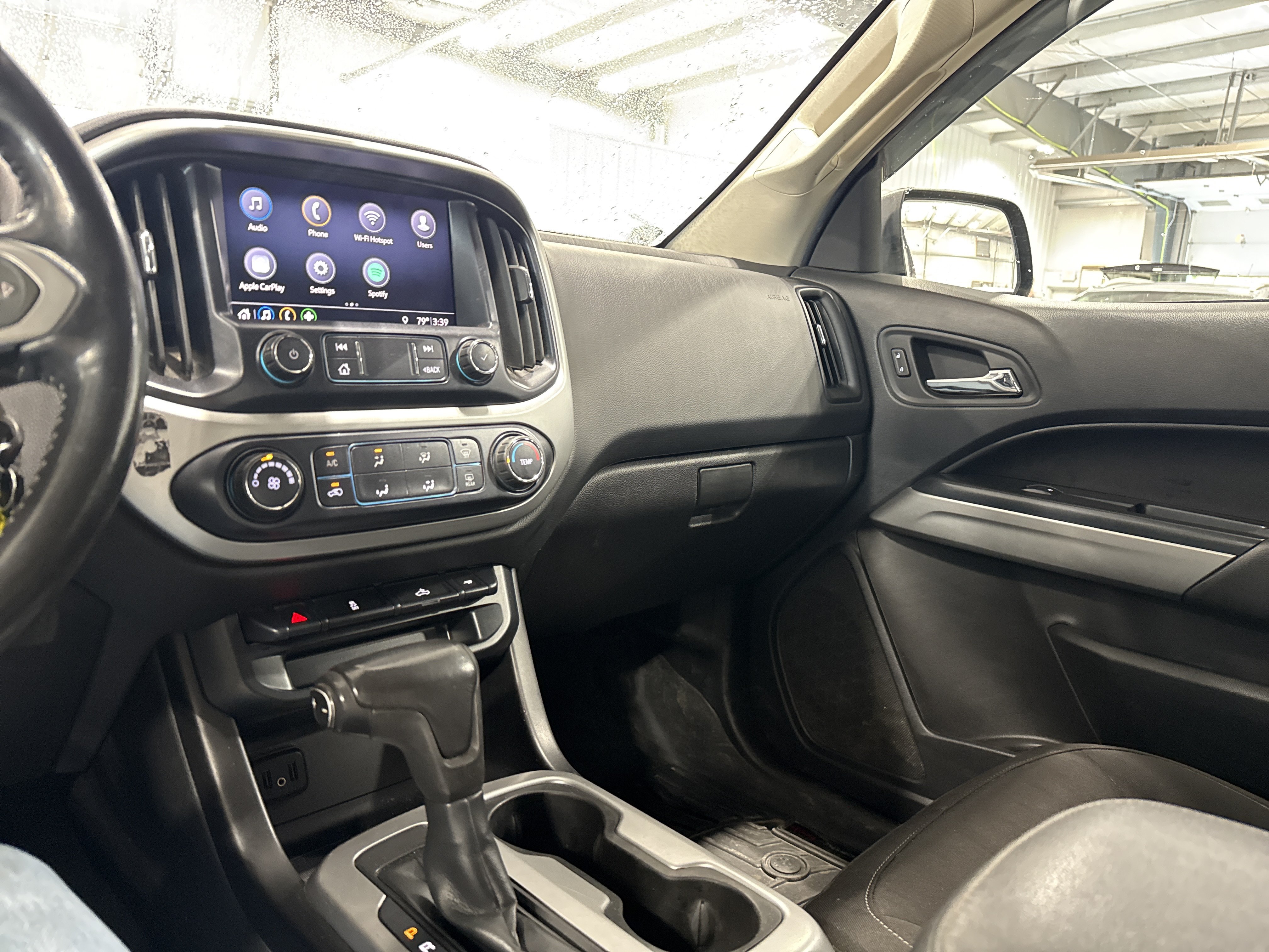 Used 2019 Chevrolet Colorado LT w/ Colorado RST Special Edition AWD/4WD image 13