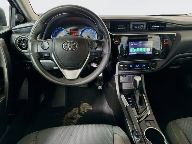 Used 2019 Toyota Corolla LE image 22