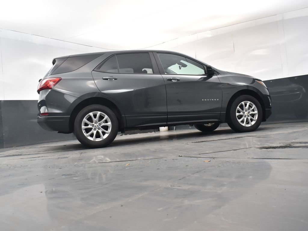 Used 2021 Chevrolet Equinox LS w/ LS Convenience Package image 25
