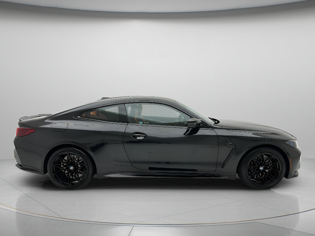 Used 2026 BMW M4 xDrive Competition w/ Executive Package AWD/4WD image 3