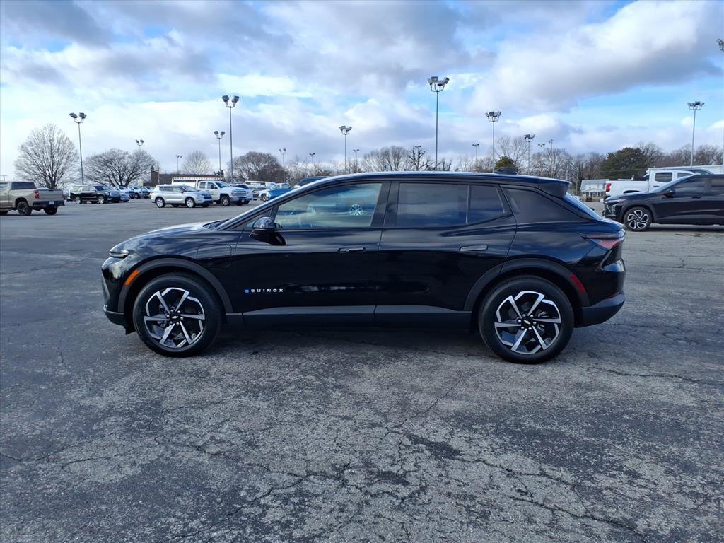 New 2026 Chevrolet Equinox EV LT image 6