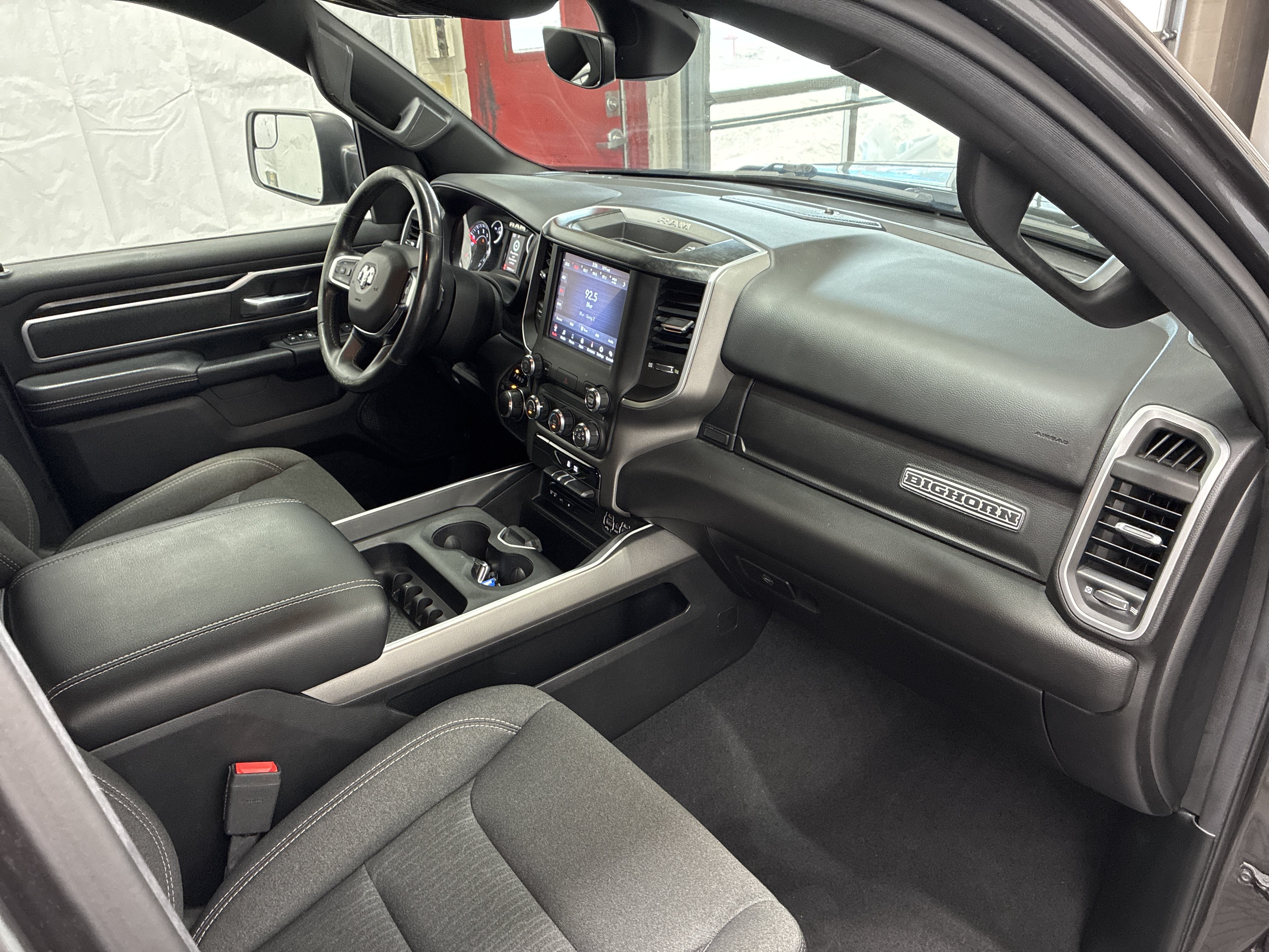 Used 2019 RAM 1500 Big Horn AWD/4WD image 16