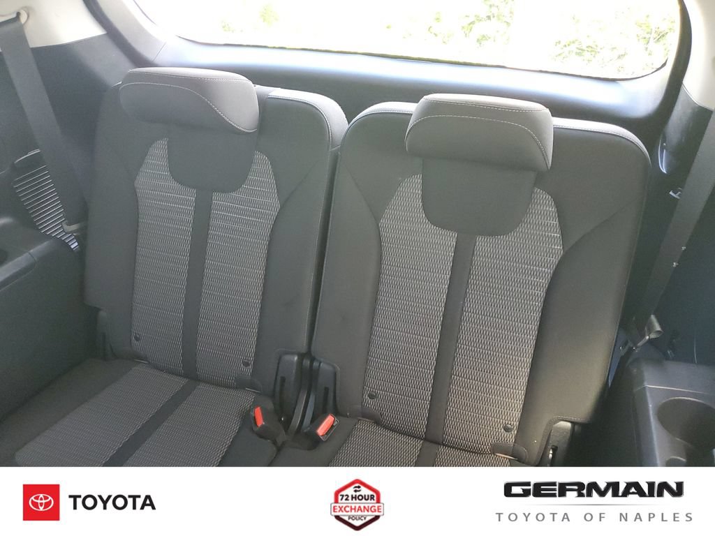 Used 2023 Kia Sorento LX AWD/4WD image 22
