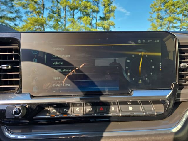 Used 2025 Chevrolet Silverado 1500 High Country w/ High Country Premium Package image 19