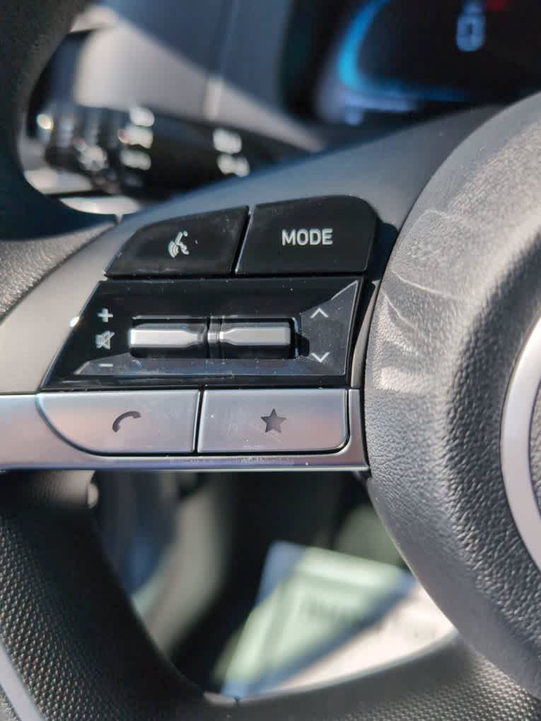 New 2026 Hyundai Elantra SE FWD image 28