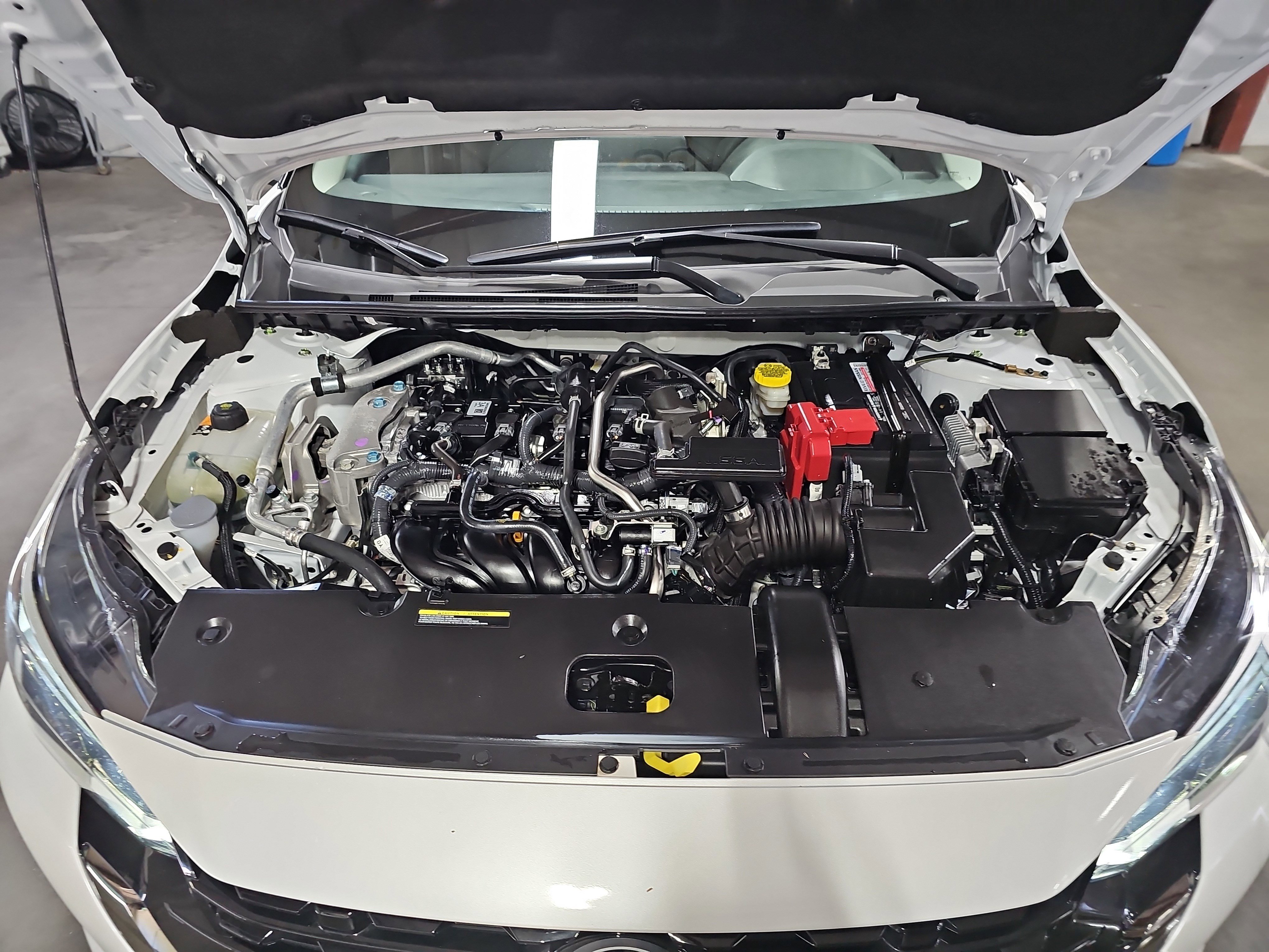 Used 2024 Nissan Sentra SR w/ SR Premium Package FWD image 31