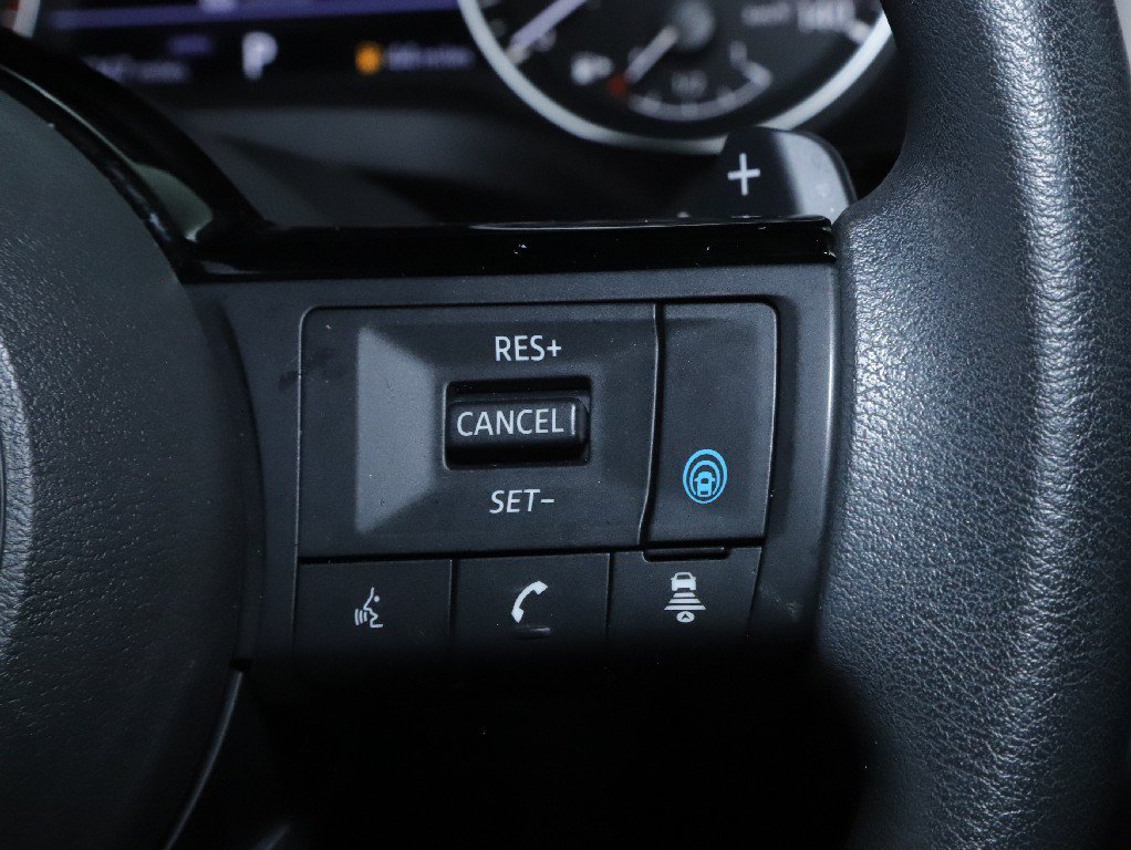 Certified 2023 Nissan Rogue SV AWD/4WD image 25