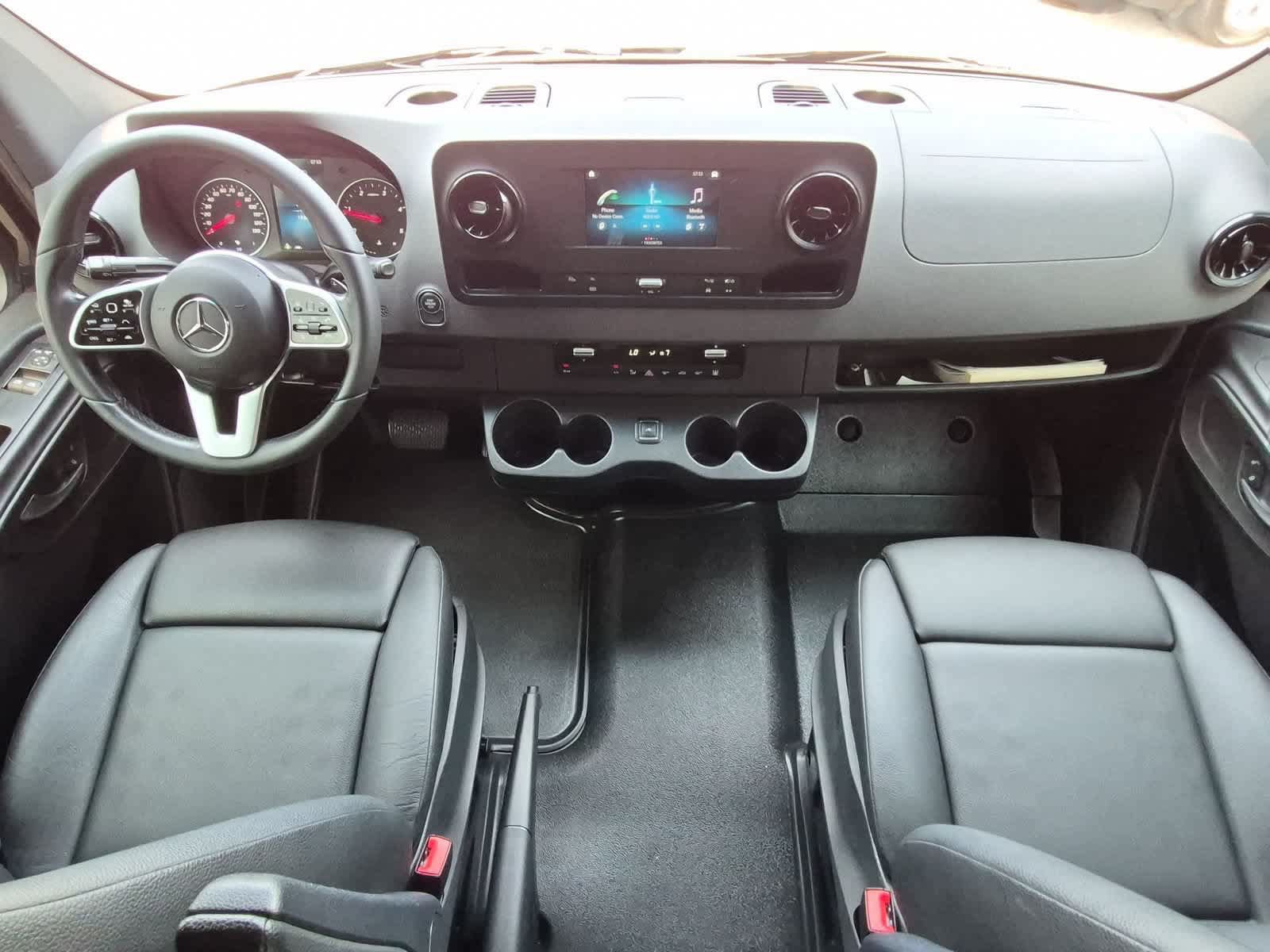 Used 2022 Mercedes-Benz Sprinter 3500 image 15