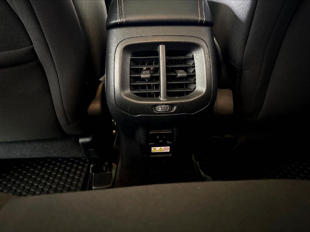 Used 2017 Jeep Cherokee 75th Anniversary AWD/4WD image 12