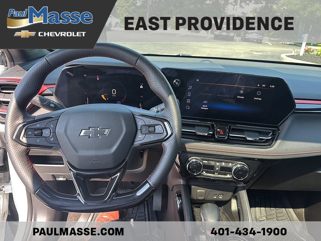 Used 2024 Chevrolet TrailBlazer RS w/ Convenience Package AWD/4WD image 13