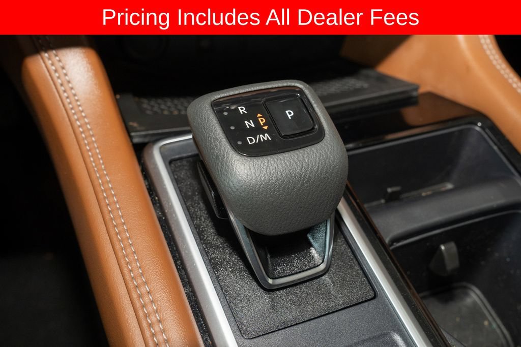Used 2024 Nissan Pathfinder Platinum AWD/4WD image 20