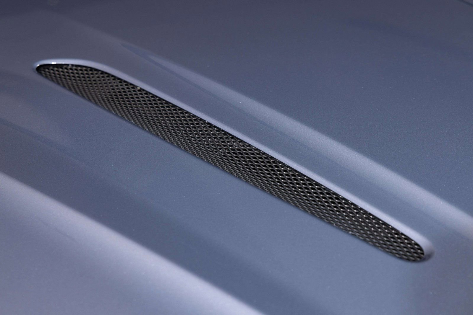 Used 2024 Aston Martin DB12 Convertible image 62