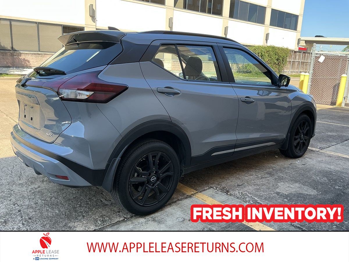 Used 2024 Nissan Kicks SR FWD image 4