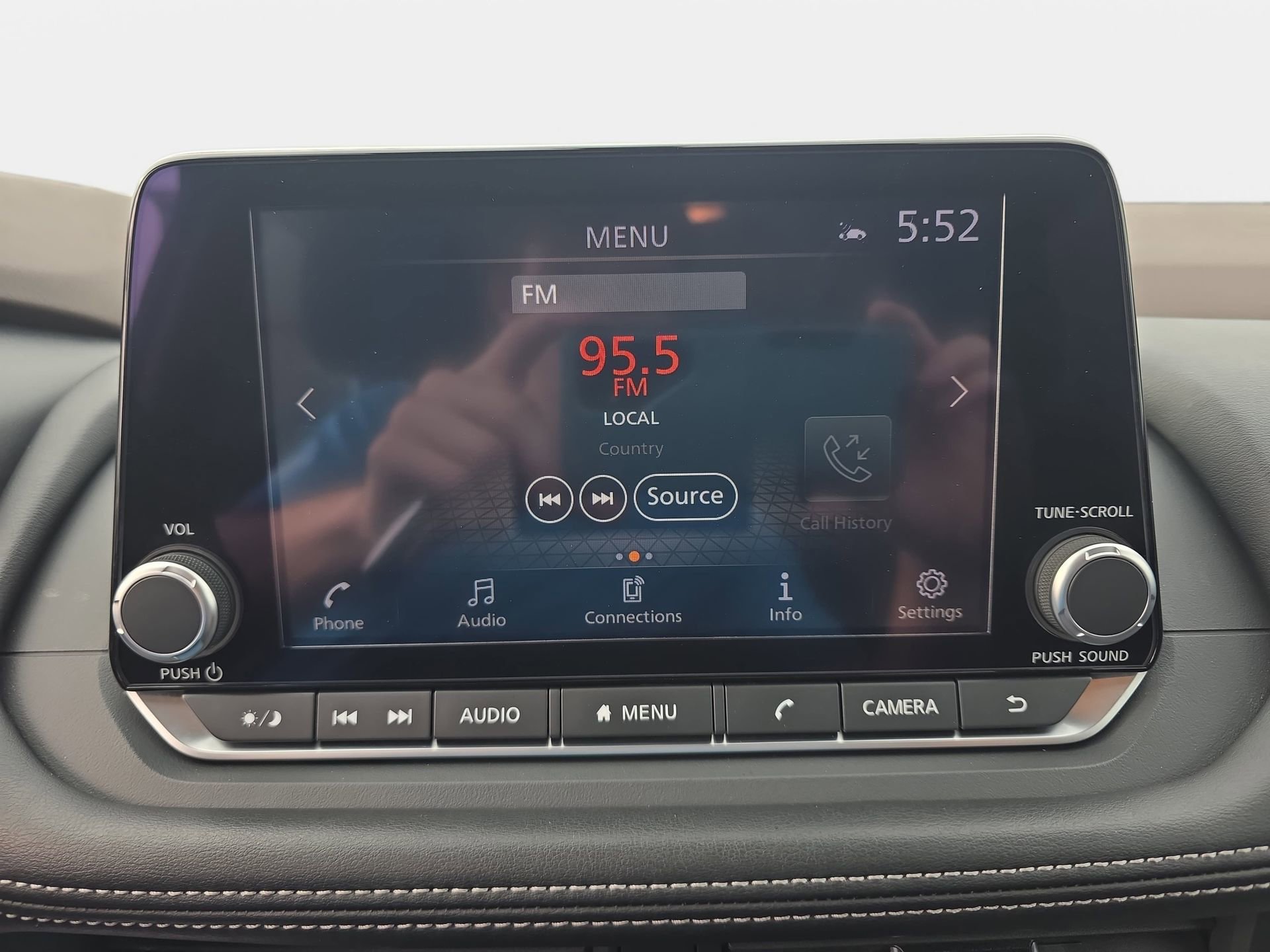 Used 2023 Nissan Rogue SV AWD/4WD image 20