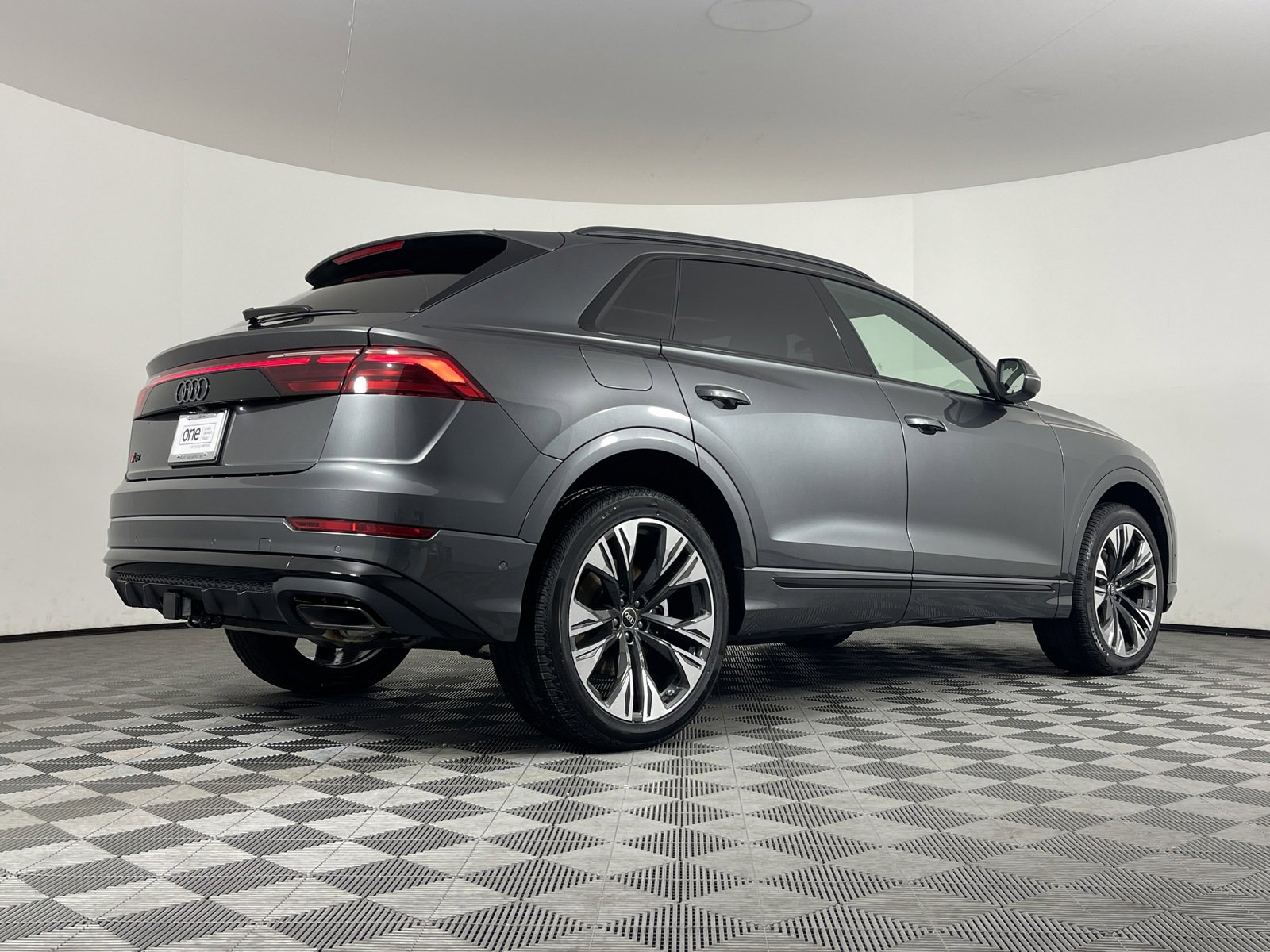 New 2025 Audi Q8 Premium Plus image 12