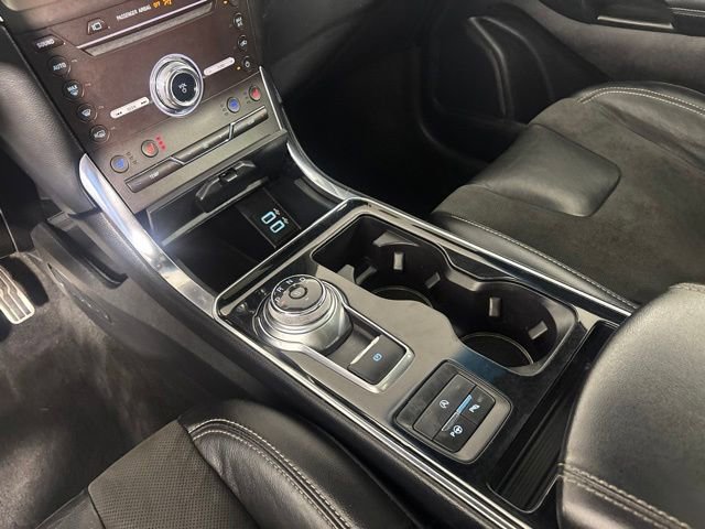Used 2019 Ford Edge ST w/ Equipment Group 401A AWD/4WD image 21