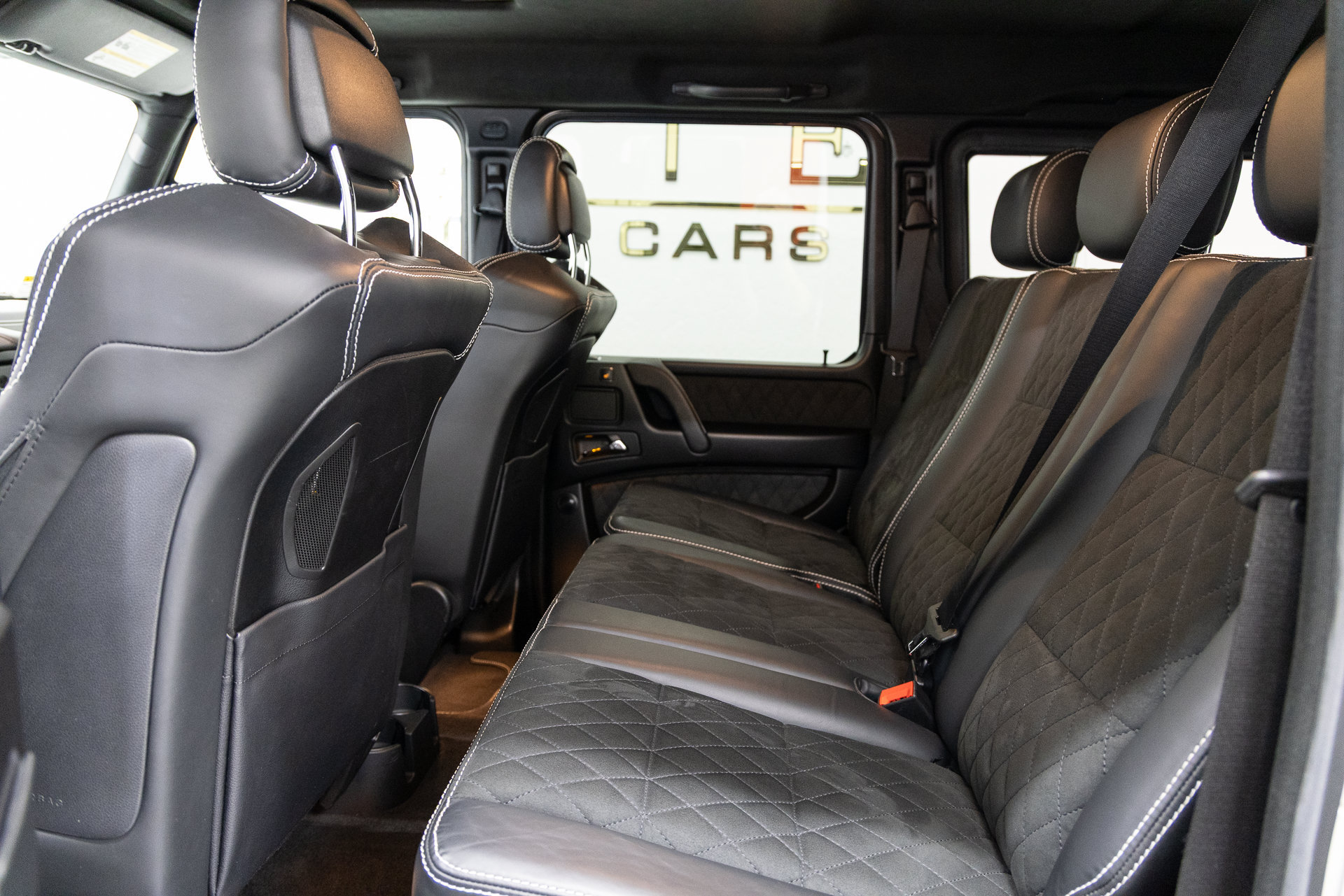 Used 2018 Mercedes-Benz G 550 Squared image 8