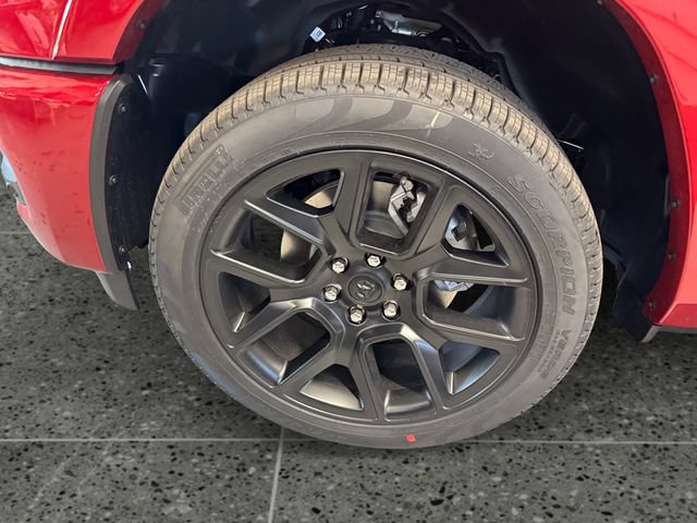New 2026 RAM 1500 Laramie AWD/4WD image 24