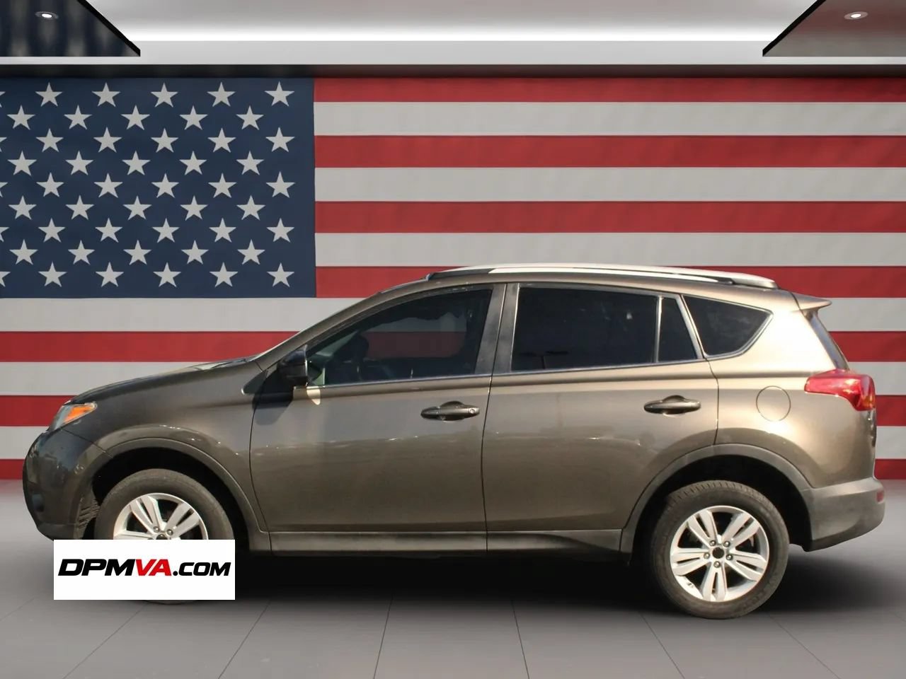 Used 2015 Toyota RAV4 LE AWD/4WD image 5