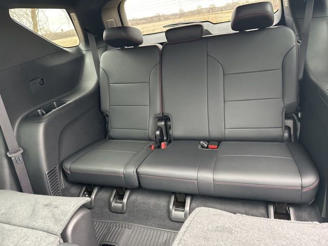Used 2024 Chevrolet Traverse RS w/ LPO, Floor Liner Package image 56