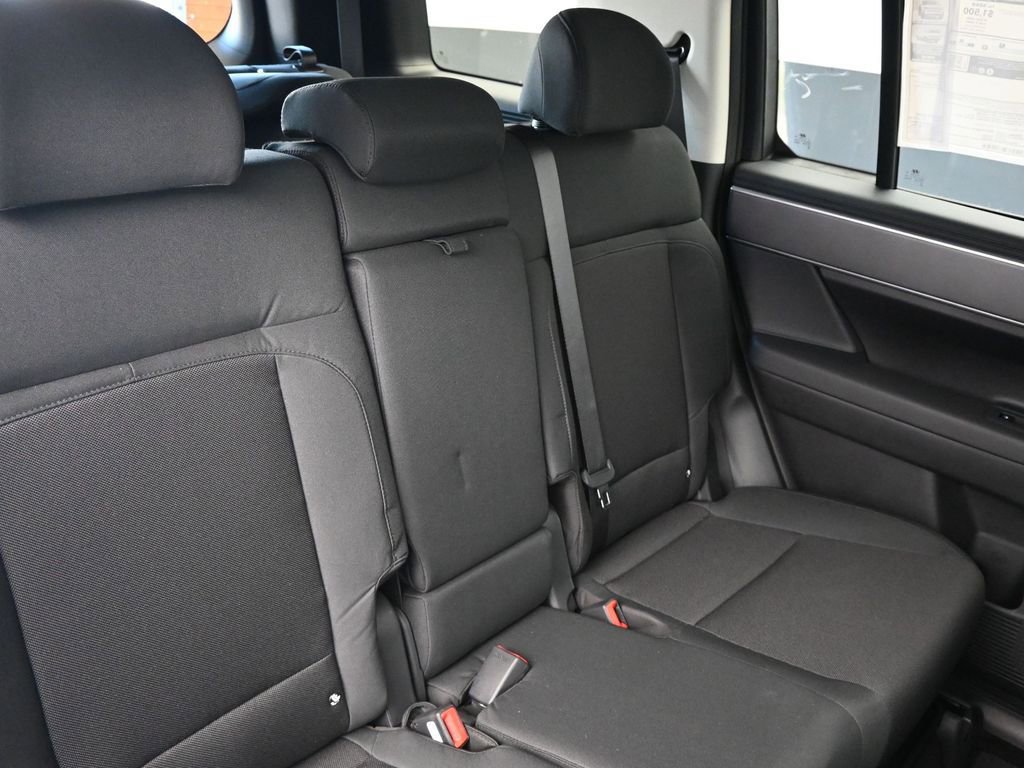 New 2026 Hyundai Santa Fe SE image 14