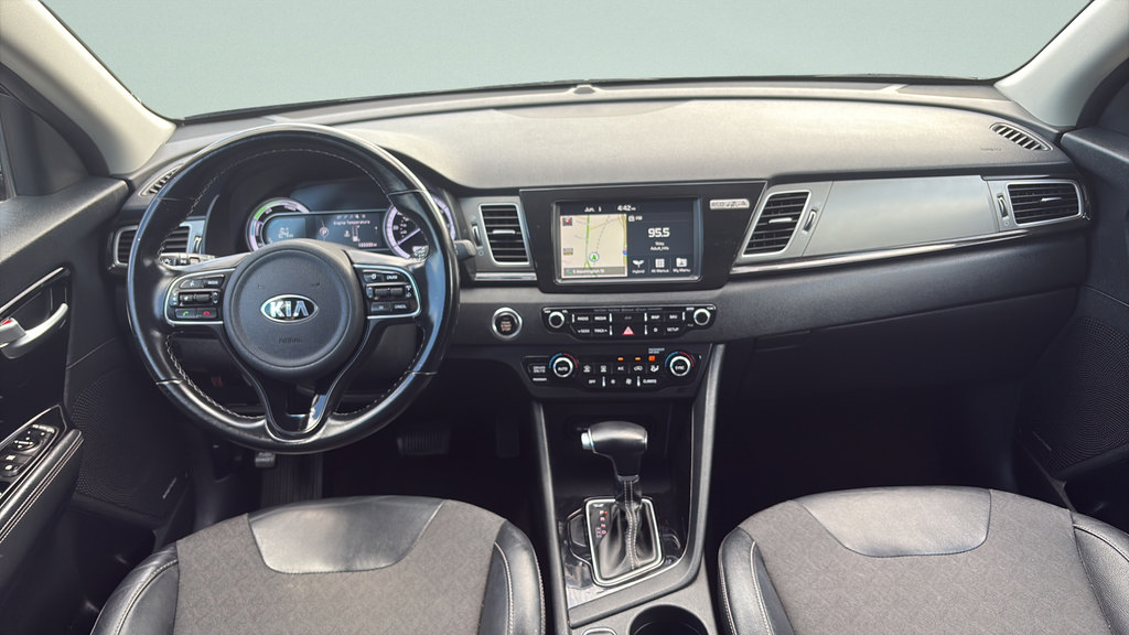 Used 2019 Kia Niro S Touring FWD image 12