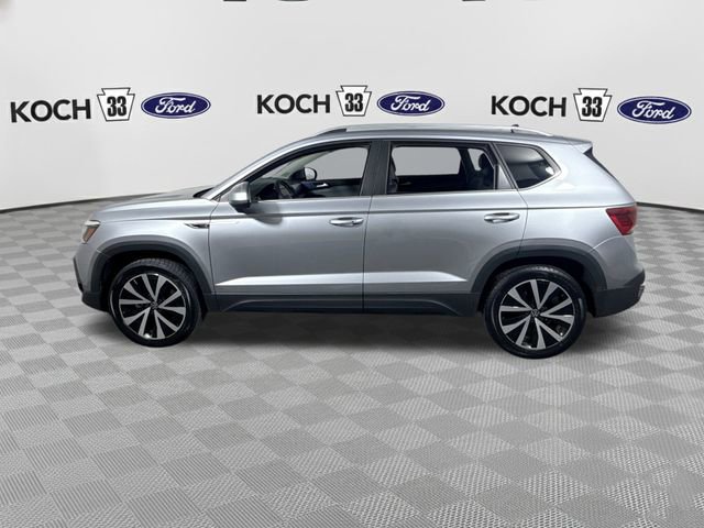 Used 2022 Volkswagen Taos SE image 5