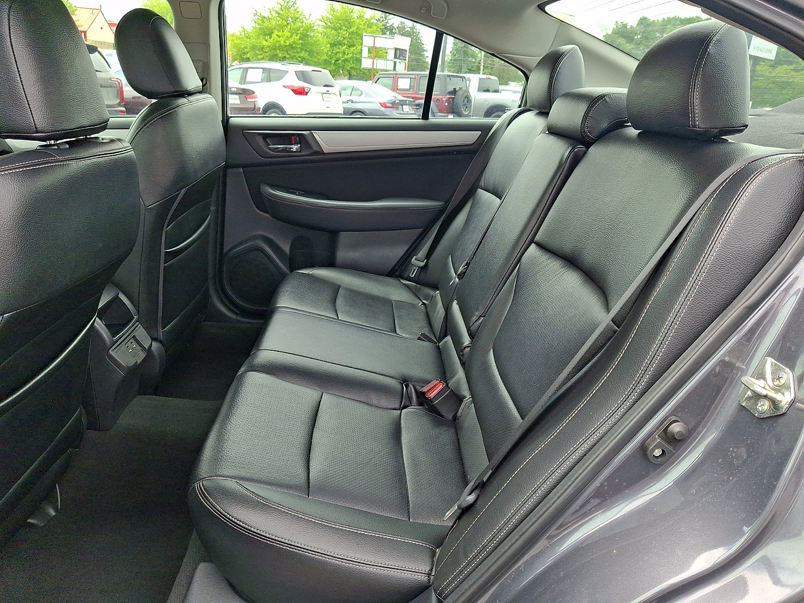 Used 2018 Subaru Legacy 2.5i Premium w/ Eyesight & BSD & Rcta & HBA AWD/4WD image 10