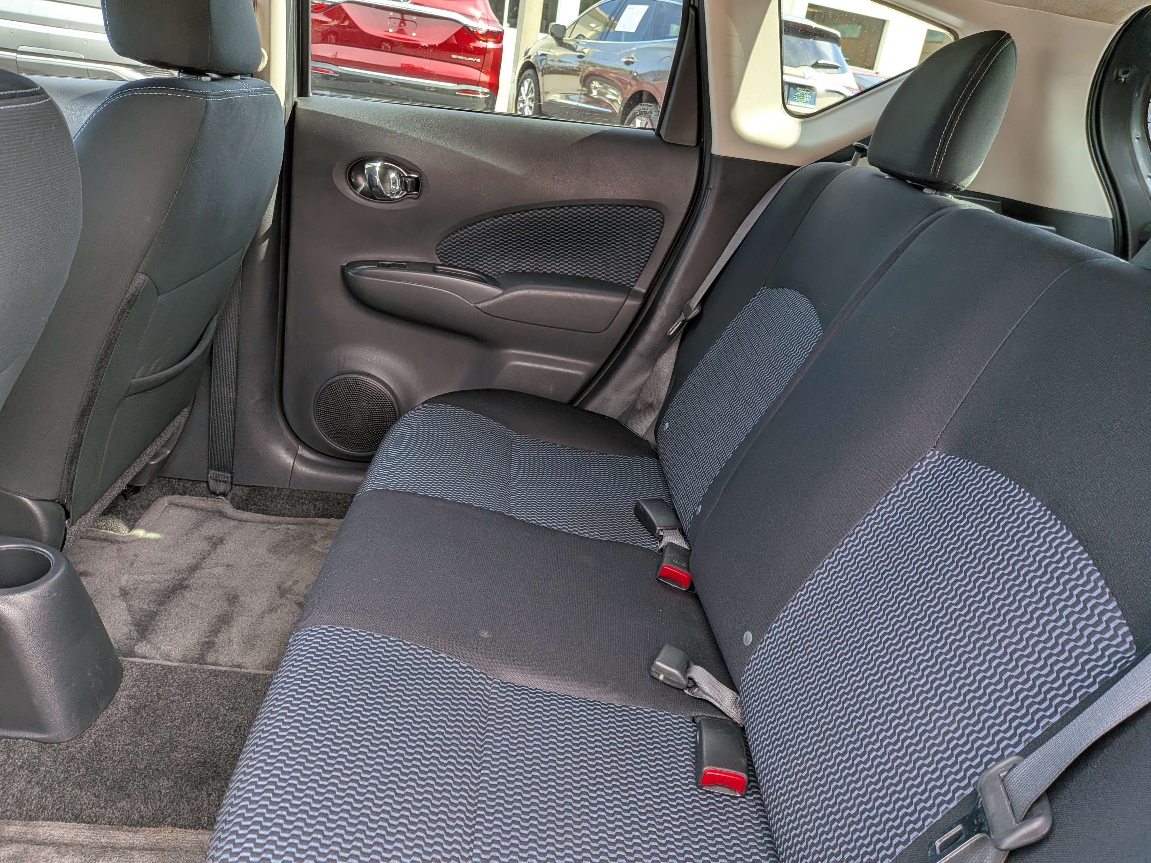 Used 2016 Nissan Versa Note SV w/ Sport Value Package FWD image 16