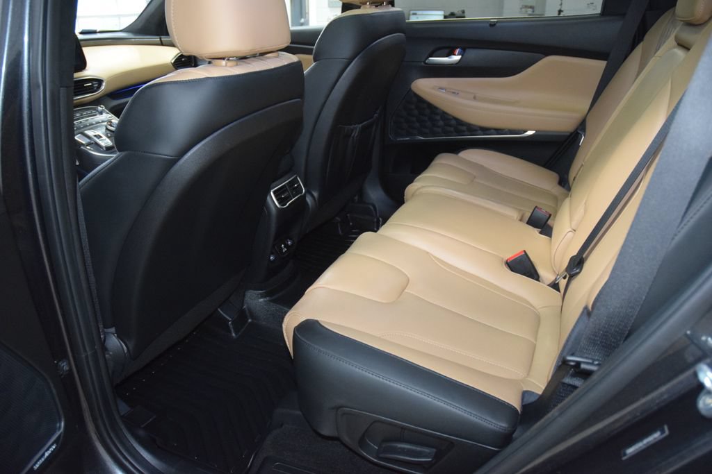Used 2023 Hyundai Santa Fe Calligraphy AWD/4WD image 40