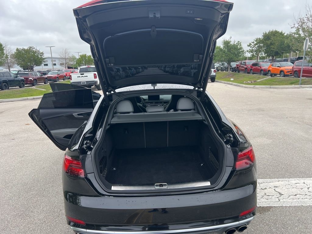 Used 2019 Audi S5 Premium Plus w/ Premium Plus image 31