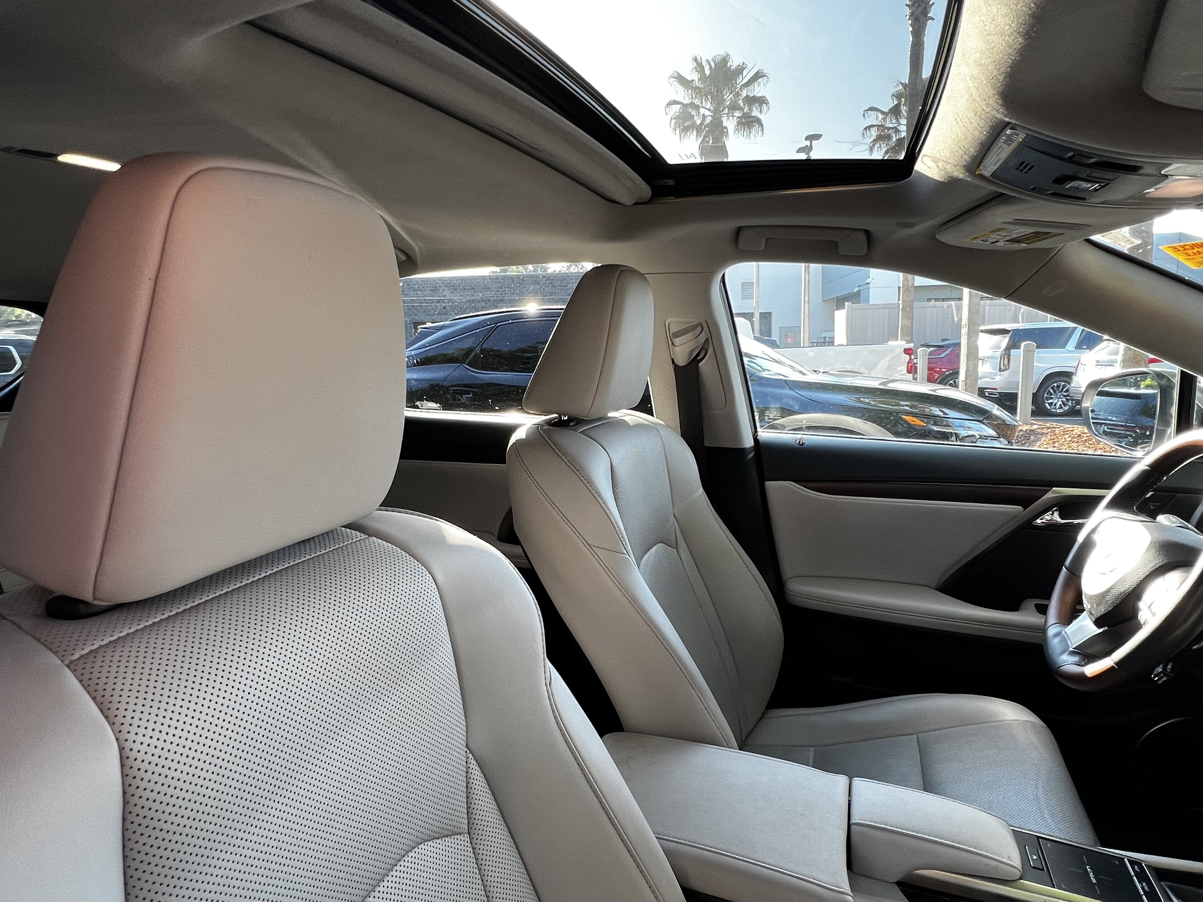 Used 2022 Lexus RX 350 AWD w/ Premium Package image 46