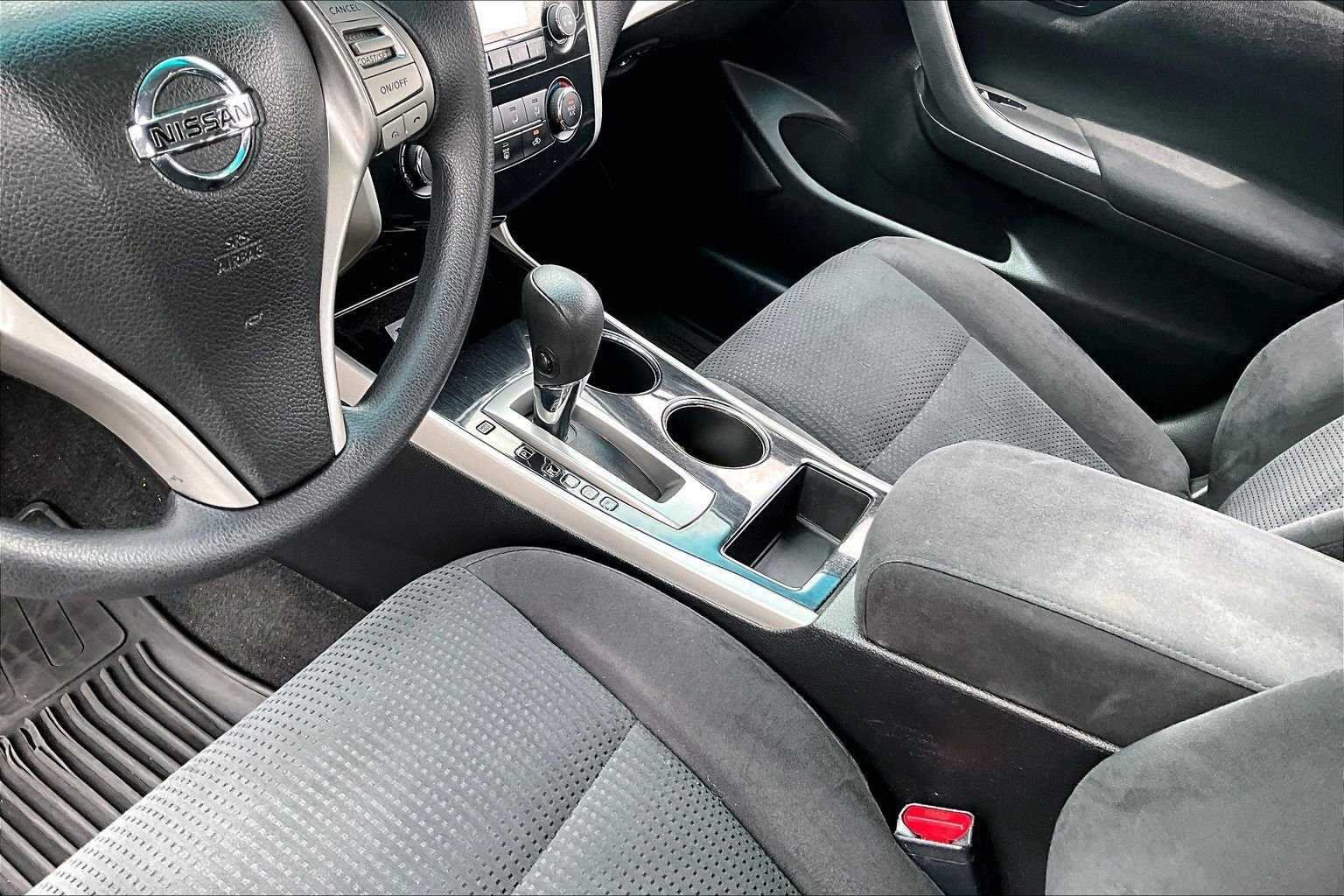 Used 2014 Nissan Altima 2.5 S w/ Display Audio Package FWD image 16