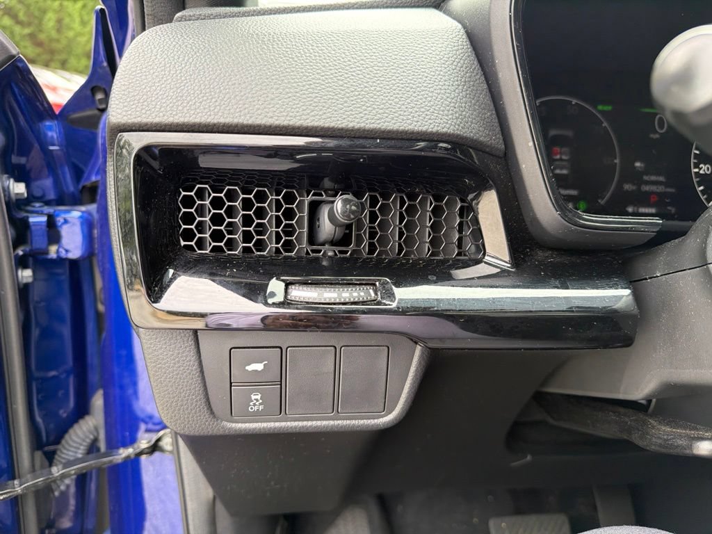 Used 2023 Honda CR-V Sport Touring image 10