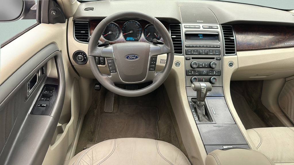 Used 2011 Ford Taurus SEL w/ 202A Rapid Spec Order Code FWD image 10