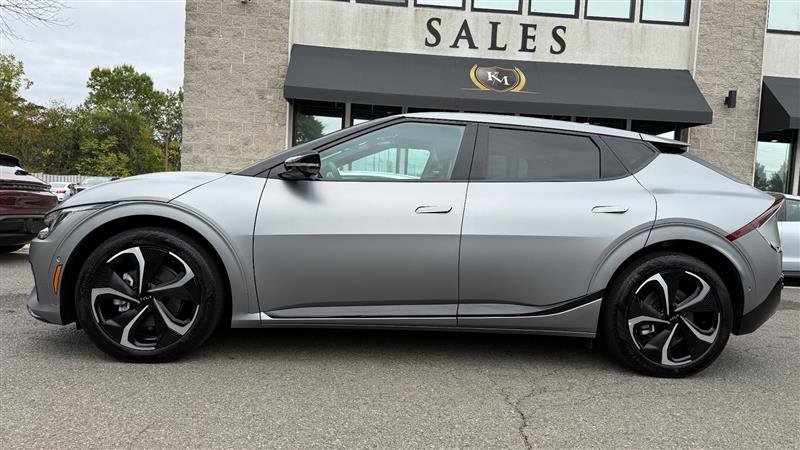 Used 2023 Kia EV6 GT-Line w/ GT-Line Suede Seat Package image 3